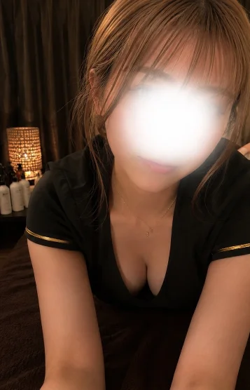 新人　もね