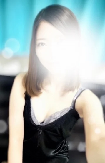 桐谷　ゆい