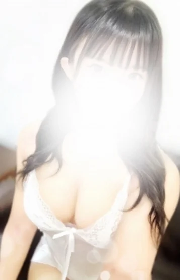 岩村　せな