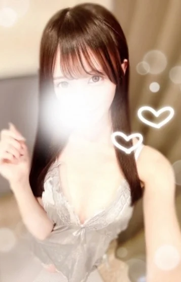 桃沢 ななせ