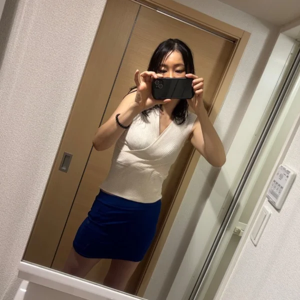 本日11時〜18時です。