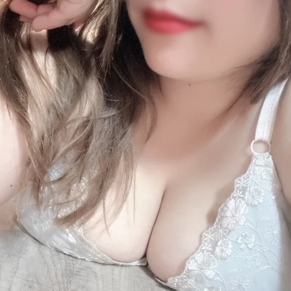 しょぼん←