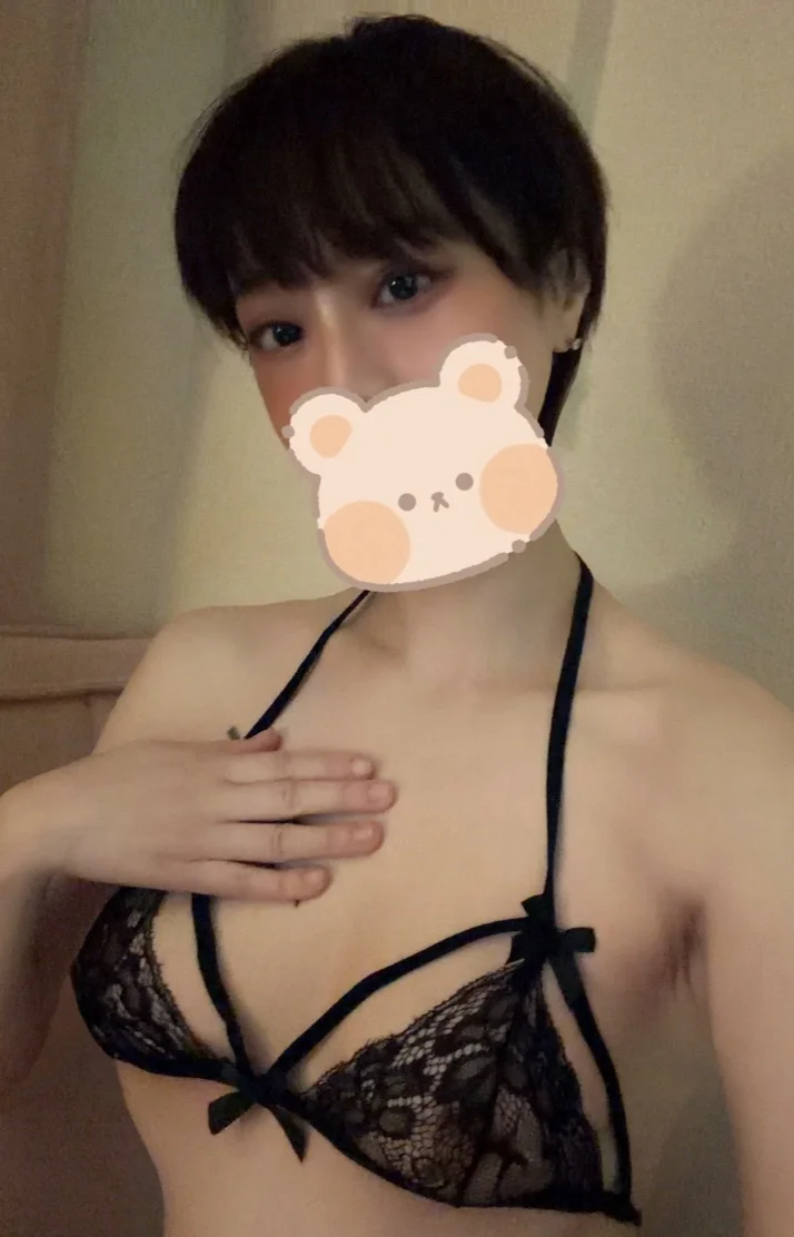 出勤中です!!本日は3時までになります!!