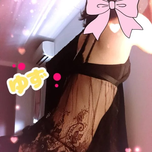 こんにちはᕷ*.°