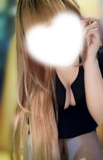 愛内　ひな（新人）