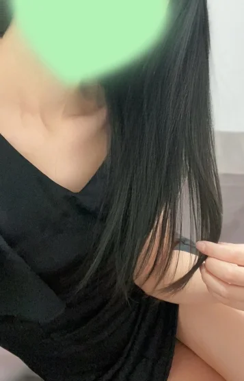 美咲 ゆい(新人)