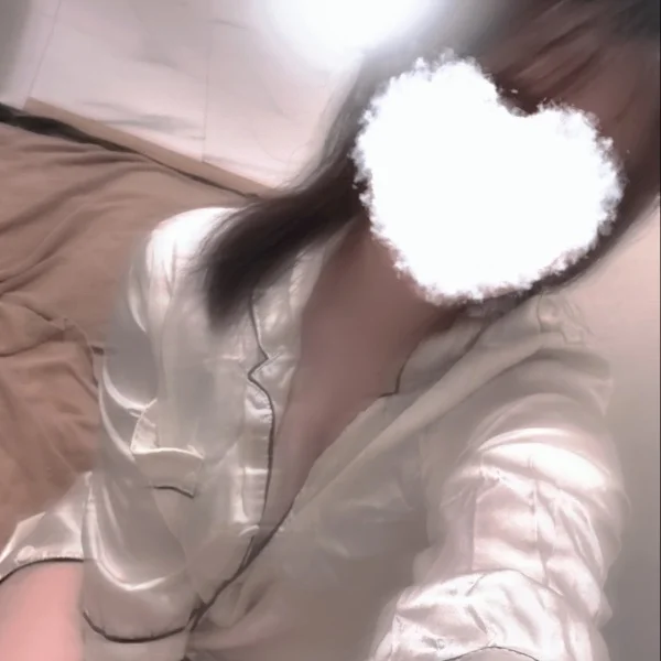 本日23時まで出勤してます⸜ ෆ ⸝