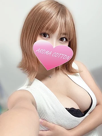 上原ひなの