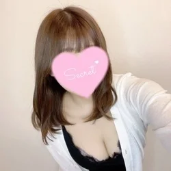 8/24 🎀めぐ 🕒11:00-20:00