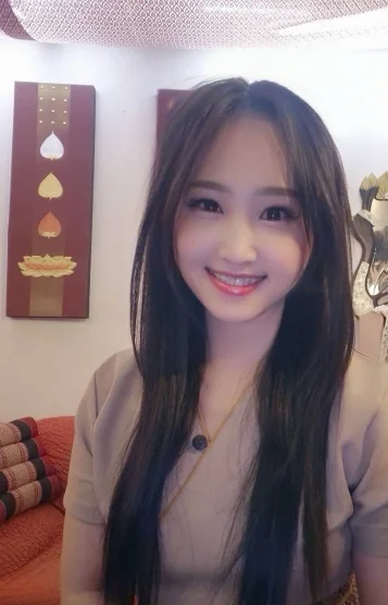 アヤ（AYA）