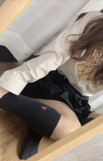 西野まなみ