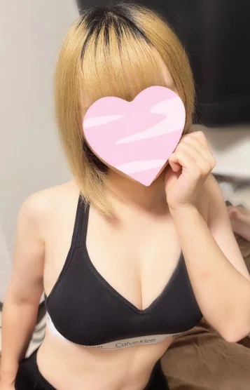新人もあ