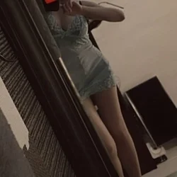 出勤してます♡かれん