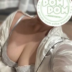 🍑本日の出勤情報🍑