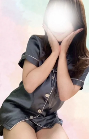 来栖りな