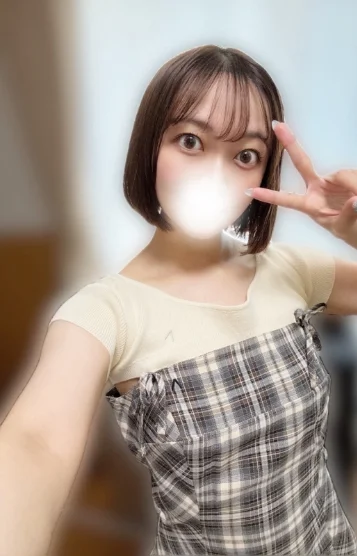 綾瀬 ももあ