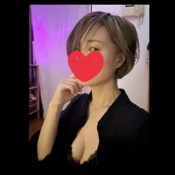 5月10日（日曜日）私の隣、空いてます😚