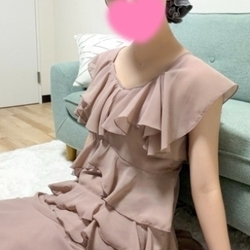完売必至！佐奈(さな)さんの出勤表を今...