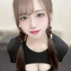 吉沢あいな