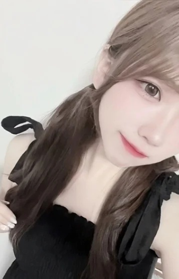 吉沢あいな