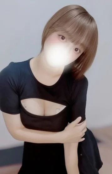 実里ゆう