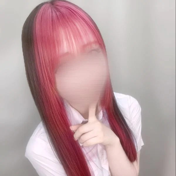 出勤してます>⩊<