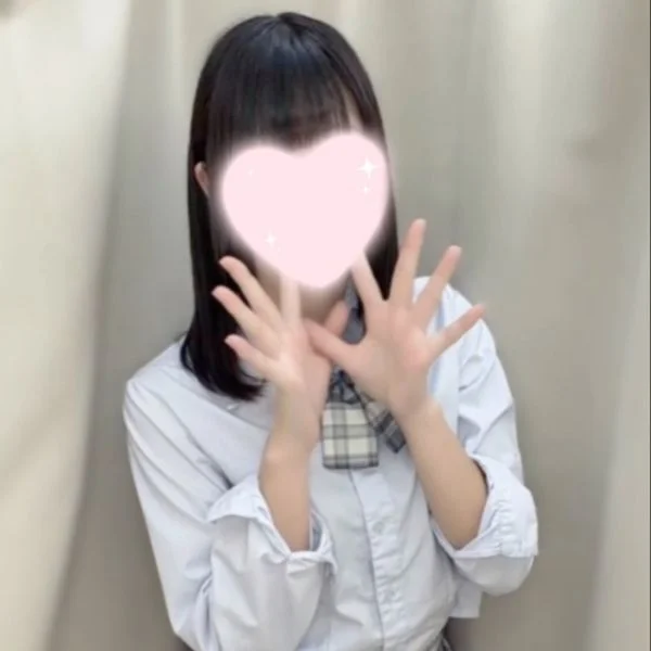 はじめまして！かなです😸🎀