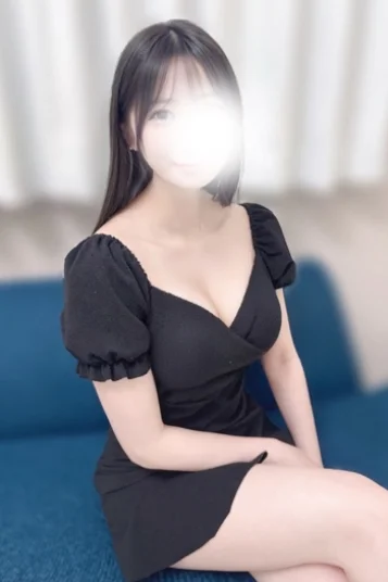 朝比奈にじ