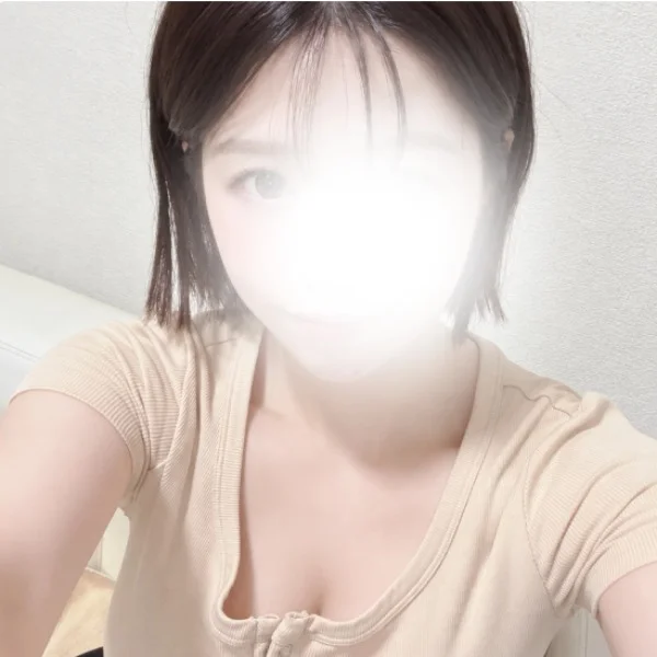 今日、体験入店の今井りかです🥰
