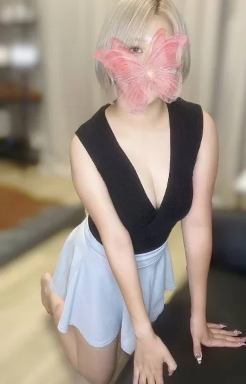 坂口ナギ