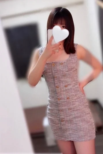 東条くるみ