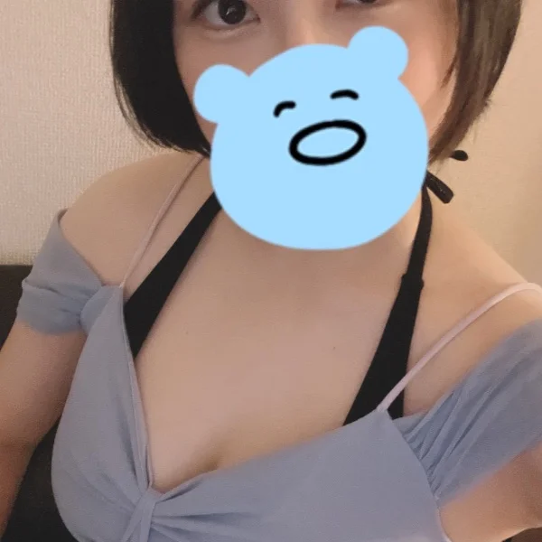 本日12時から17時30分まで出勤してます！
