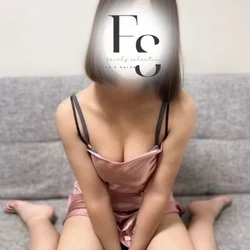 出勤 ₊˚⊹ ♡