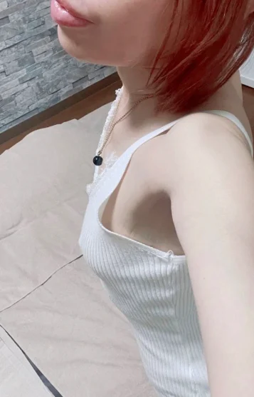 ナカジョウ アヤ