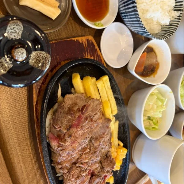 まっててね…♡