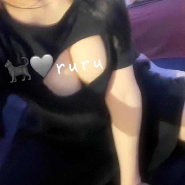 るる出勤中＆出勤予定🐈‍⬛🩶