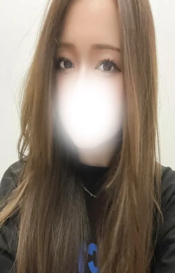 店長 Mia
