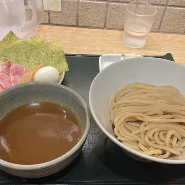 幸😋