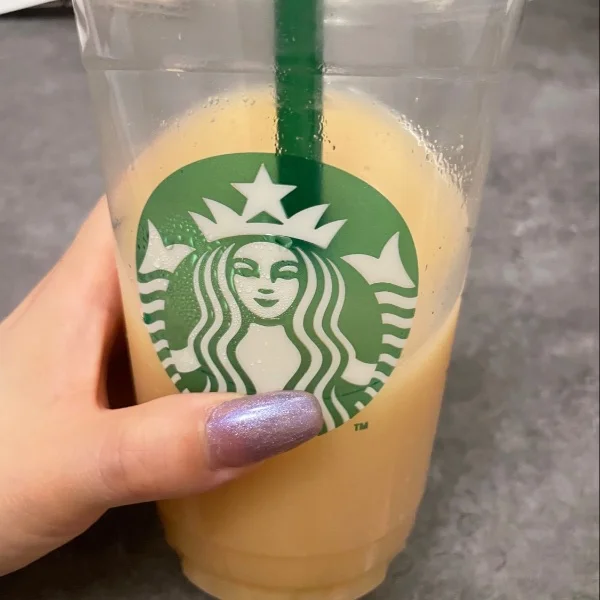 スタバ新作drink🥤𓈒𓂂𓏸