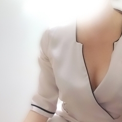 完売必至！あいかさんの出勤表を今すぐチ...