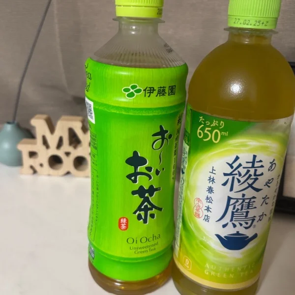 キンキンに冷えたお茶をいただきます🍵笑