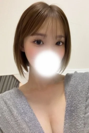 卯月みみ