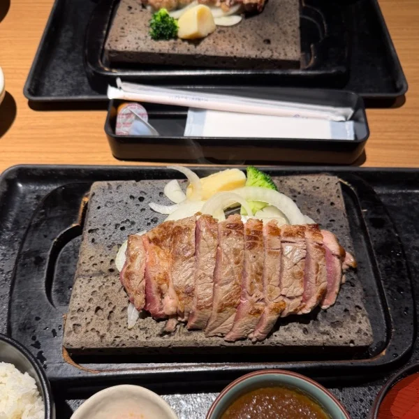 久々贅食べに行ったよー