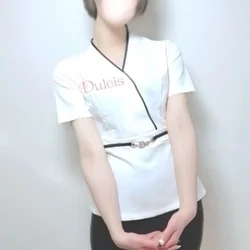 西城まりえ