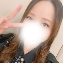 月見ひな🌙🐣　出勤してます。