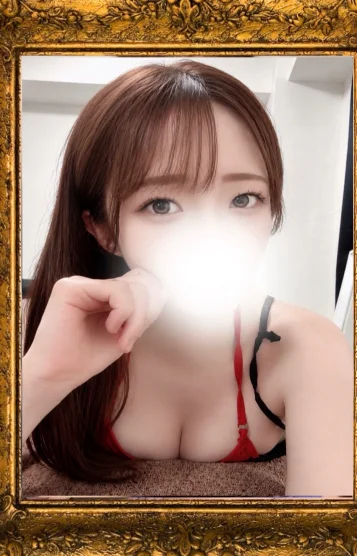 愛沢みこ