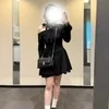 みる
