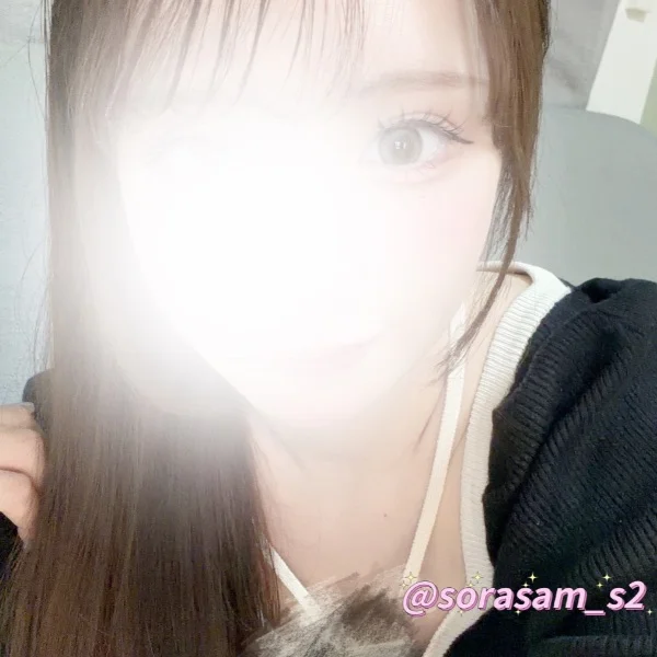 12:00~21:00出勤🩵