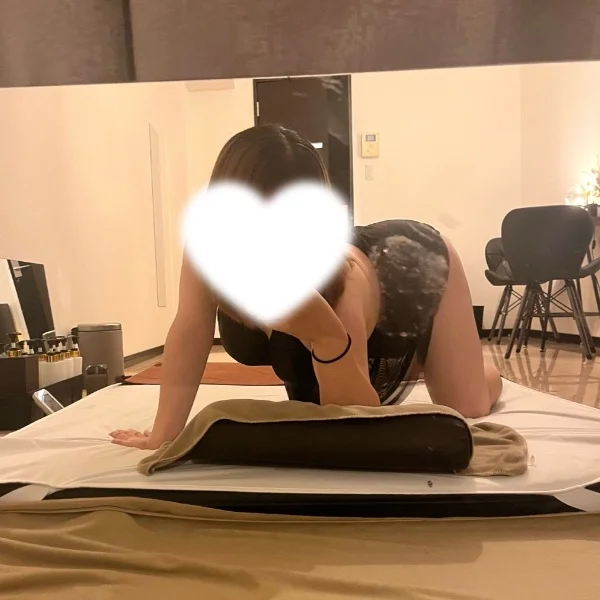 本日、11:00~20:00出勤です！