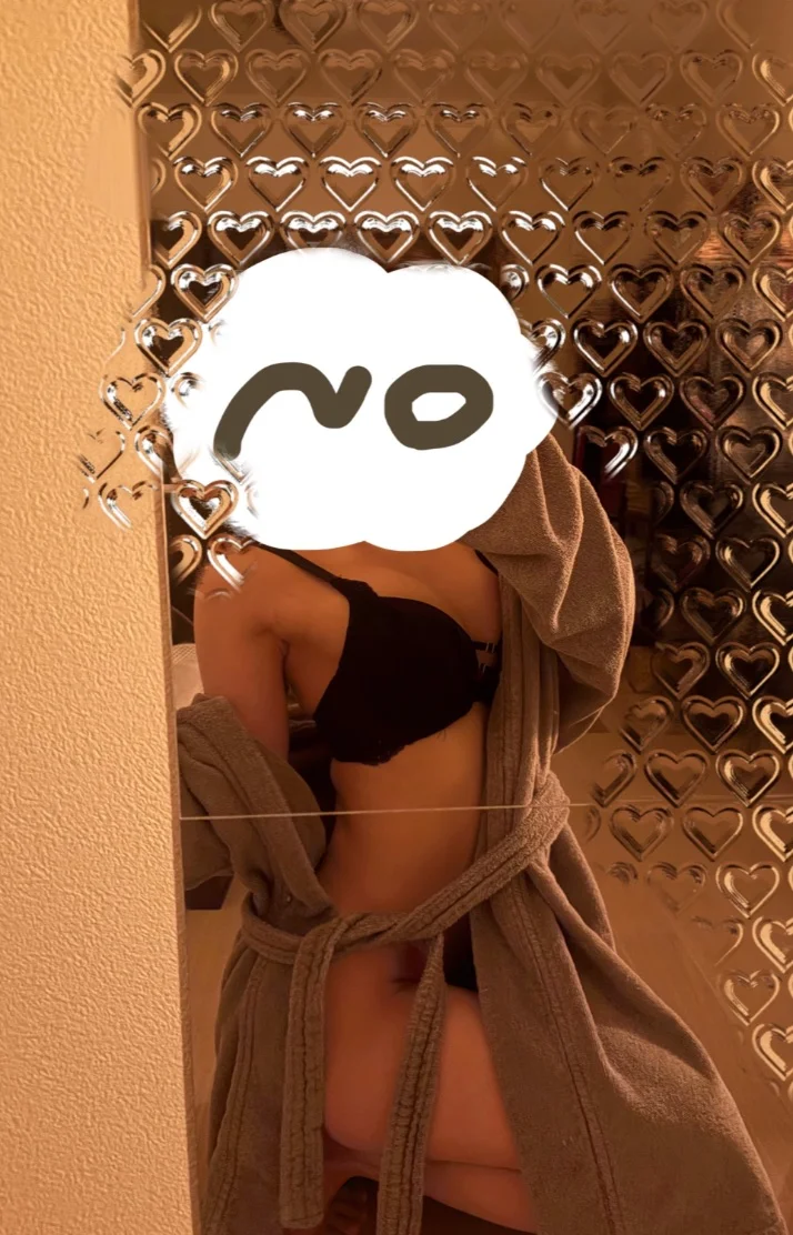 18:00